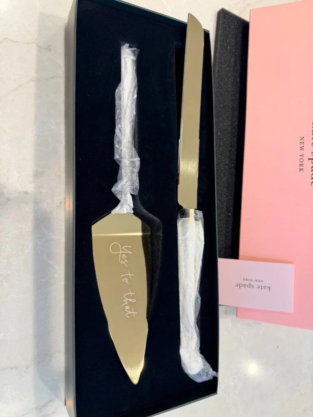Kate Spade 2-Piece Dessert Set
